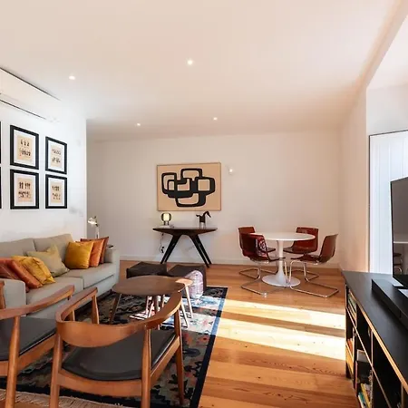 شقة Liberdade Great Bright With Ac Elevator Garage *