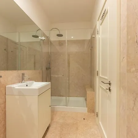 Liberdade Great Bright With Ac Elevator Garage